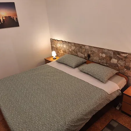 Appartamento Helena Pola